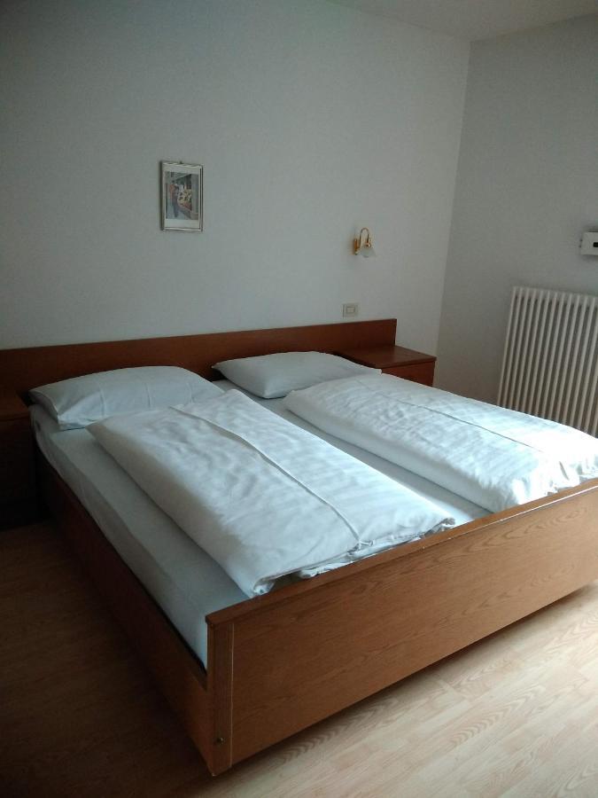 Muehlhaus Hotel Шена Екстериор снимка